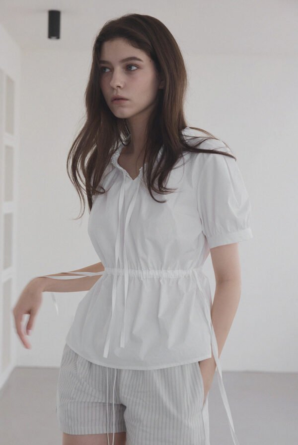 [TWEE] Cuzz Frill Strap Short Sleeve Blouse - Image 5