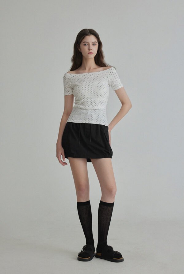 [TWEE] Beldin Dot Off-Shoulder T-Shirt